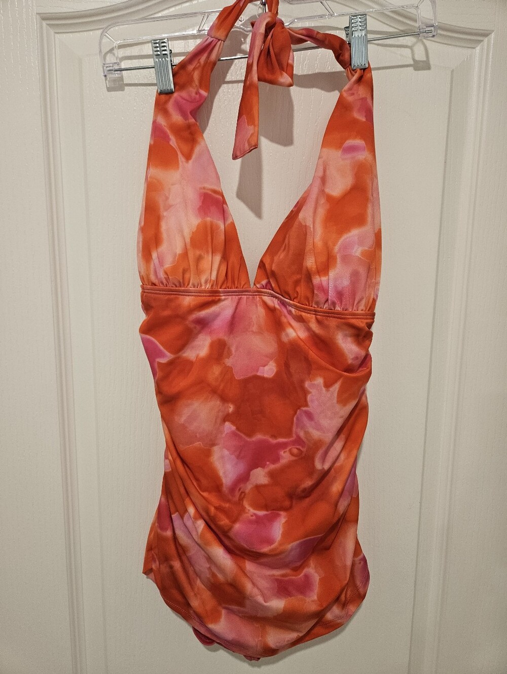 St. John Size 8 Orange/Pink Watercolor One Piece Swimsuit